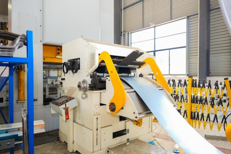 3 in 1 decoiler leveler and feeder machine1