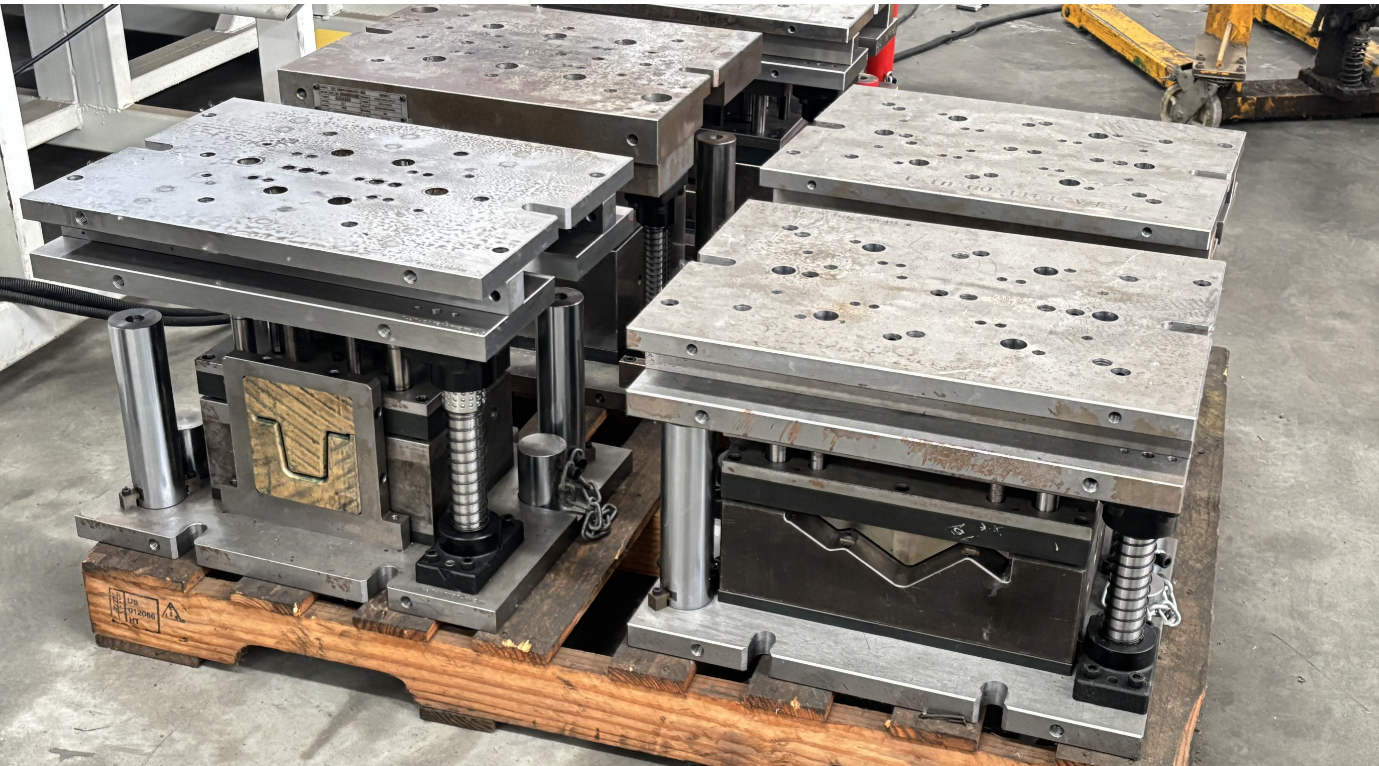 Cutting die1