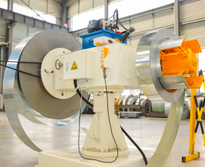 SIHUA Servo change stud roll forming machine with automatic package machine 1