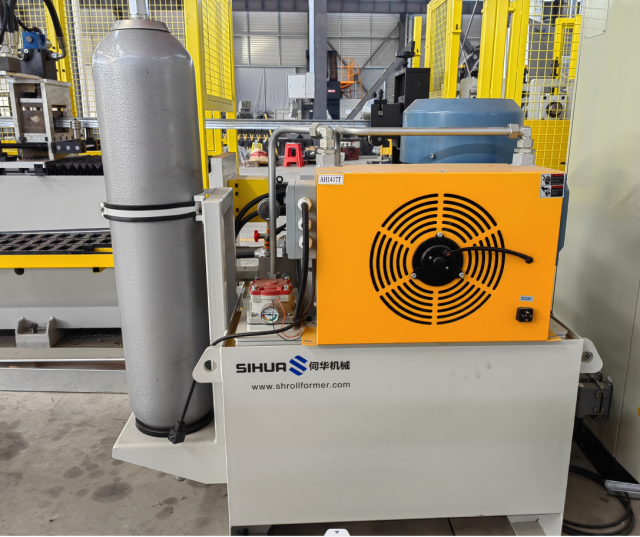 SIHUA Servo change stud roll forming machine with automatic package machine 8